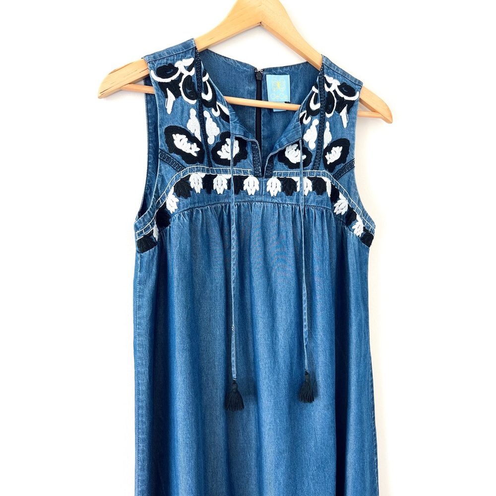 Cece 🌈 Embroidered Chambray Dottie Shift Dress in Caviar Denim - Picture 7 of 16